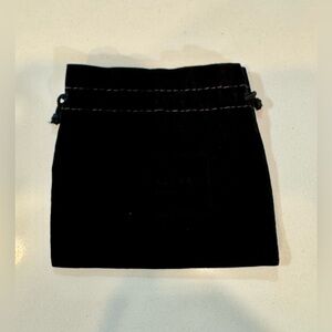 Jo Malone Luxurious Black Velvet Bag_NET